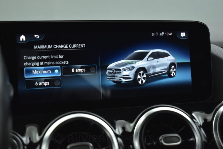 Mercedes-Benz GLA 250 - 1.3 e Plug-in 8G-DCT Style Navi 10''