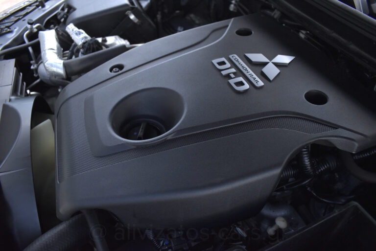 Mitsubishi L200 -  2.3 Double Cab INVITE 4x4