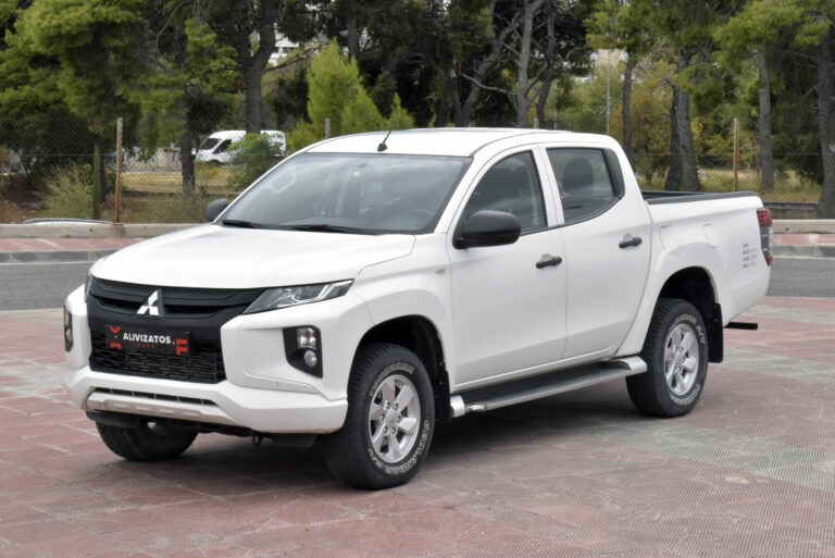 Mitsubishi L200 -  2.3 Double Cab INVITE 4x4