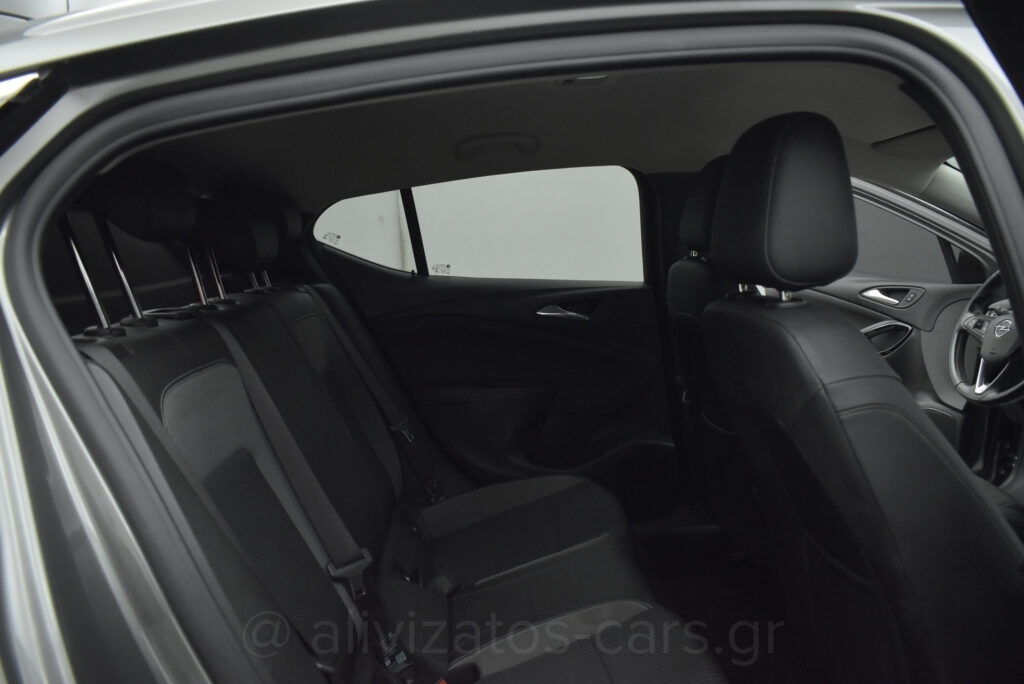 Opel Astra - 1.5 d ELEGANCE 122 hp 7.000 km !!!