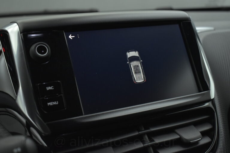 Peugeot 2008 - 1.2 PureTech S&S Allure 110hp Navigation