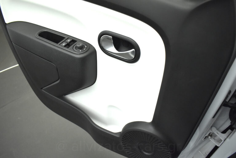 Renault Twingo - 1.0 Sce 70hp Collection Facelift