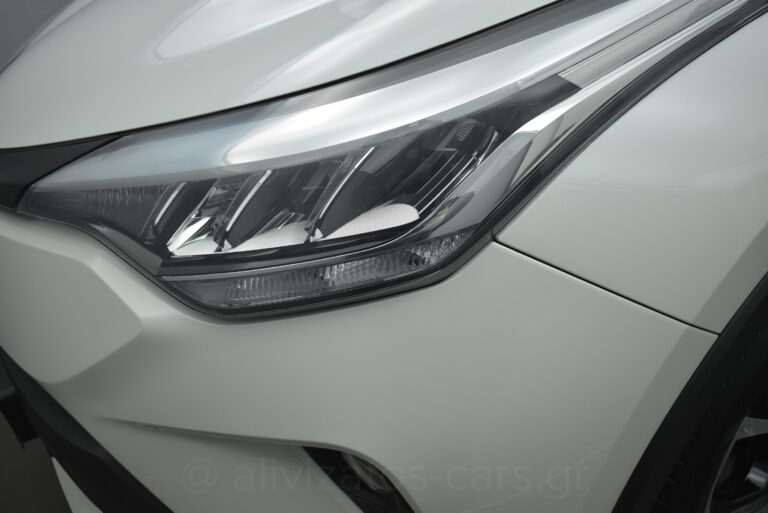 Toyota C-HR - 1.8 HSD e-CTV C-lub Bi-tone Facelift