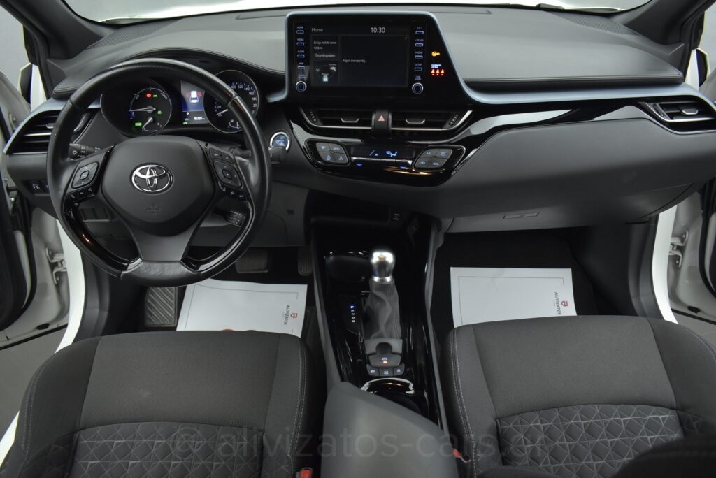 Toyota C-HR - 1.8 HSD e-CTV C-lub Bi-tone Facelift