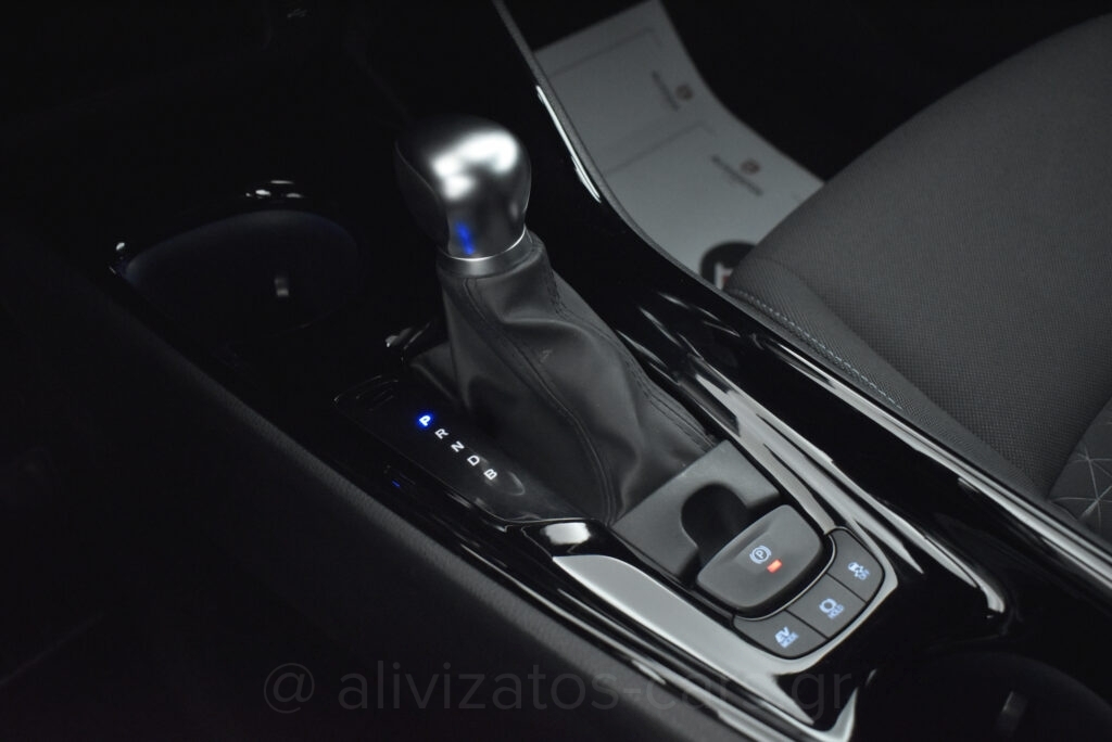 Toyota C-HR - 1.8 HSD e-CTV C-lub Bi-tone Facelift