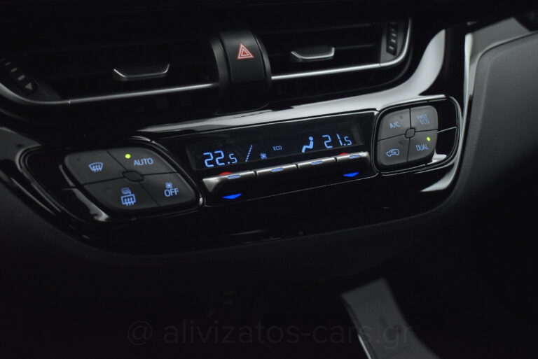 Toyota C-HR - 1.8 HSD e-CTV C-lub Bi-tone Facelift