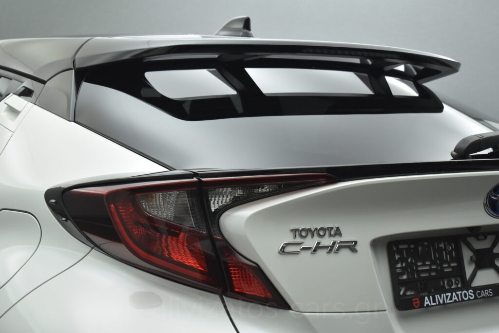 Toyota C-HR - 1.8 HSD e-CTV C-lub Bi-tone Facelift