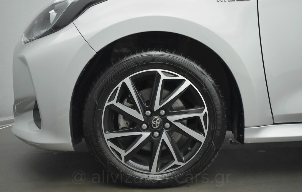 Toyota Yaris - 1.5 Hybrid E-CVT Active Camera