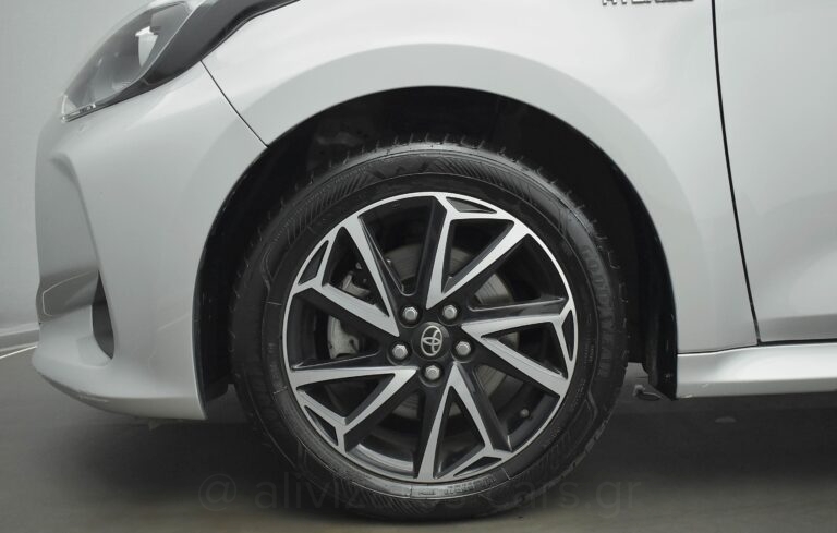 Toyota Yaris - 1.5 Hybrid E-CVT Active Camera