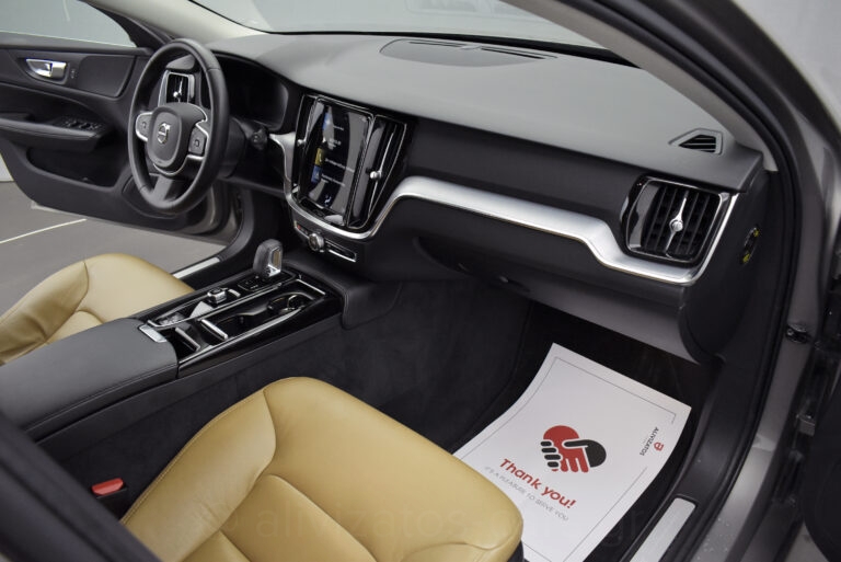 Volvo V60 – 2.0 T6 PHEV INSCRIPTION AWD 340hp Volvo V60 - 2.0 T6 PHEV INSCRIPTION AWD 340hp