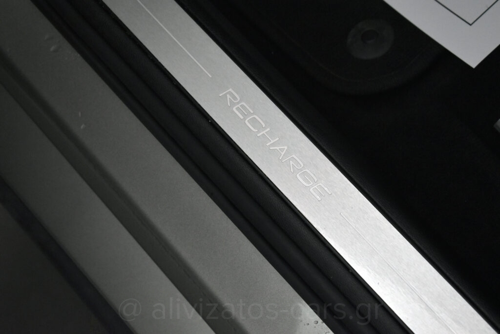 Volvo V60 - 2.0 T6 PHEV INSCRIPTION AWD 340hp