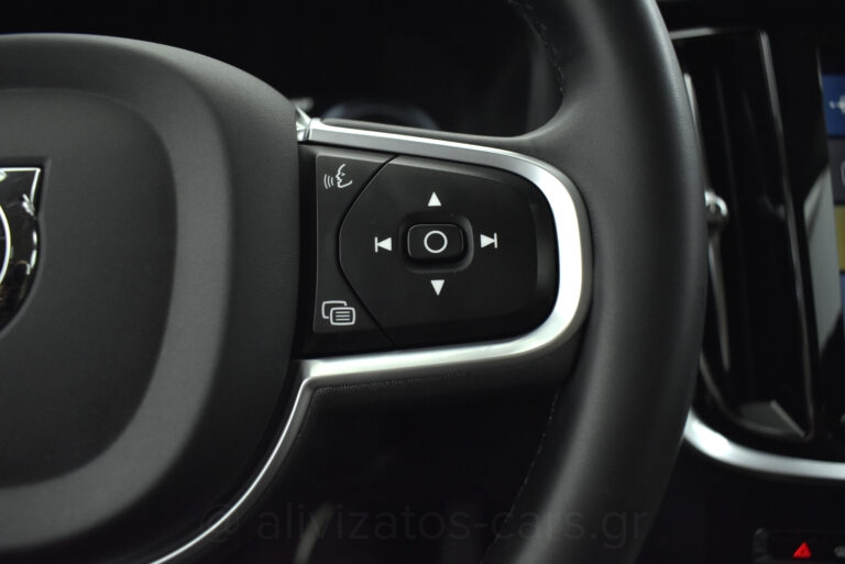 Volvo V60 – 2.0 T6 PHEV INSCRIPTION AWD 340hp Volvo V60 - 2.0 T6 PHEV INSCRIPTION AWD 340hp