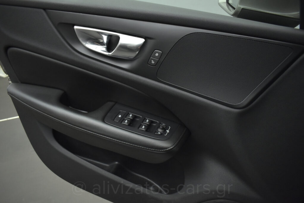 Volvo V60 - 2.0 T6 PHEV INSCRIPTION AWD 340hp