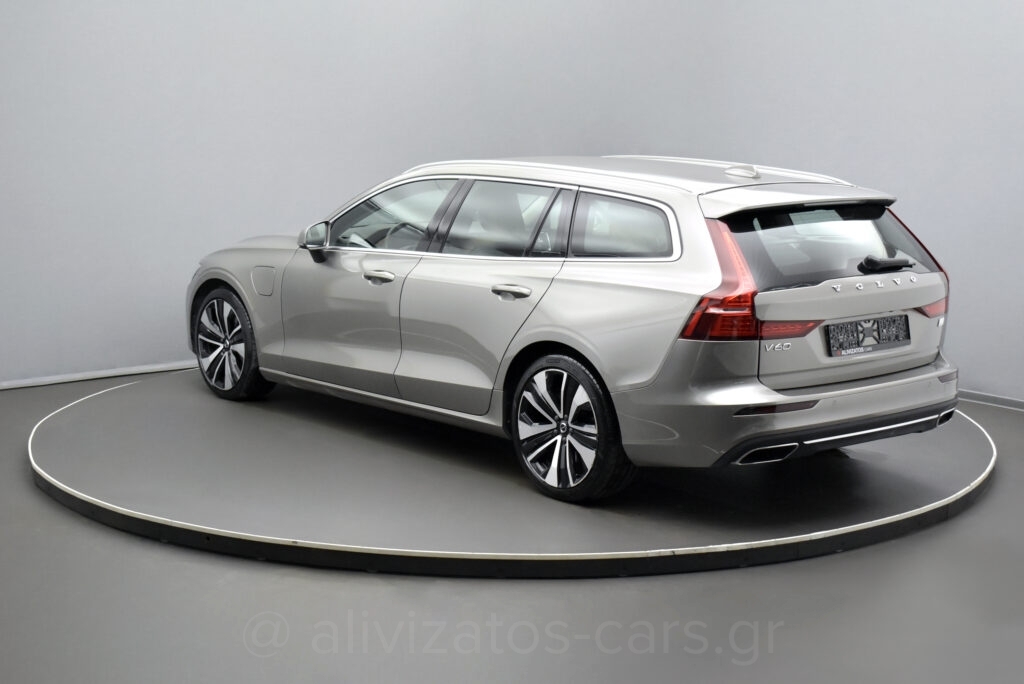Volvo V60 - 2.0 T6 PHEV INSCRIPTION AWD 340hp
