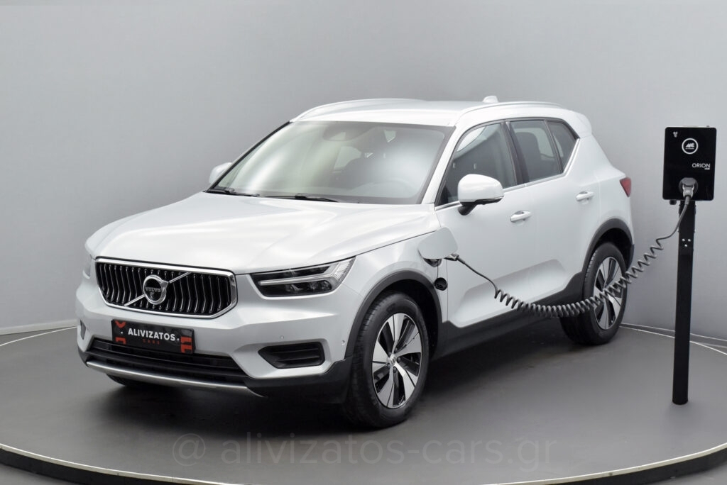 Volvo XC40 -  T5 Inscription 262hp Navi R18