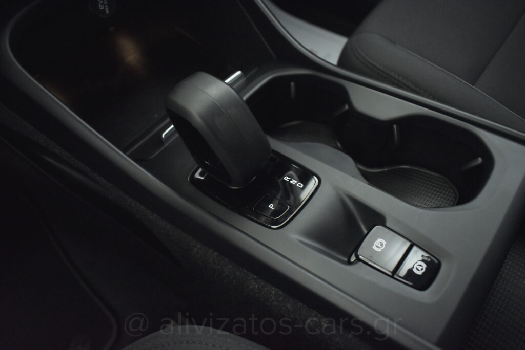 Volvo XC40 -  T5 Recharge Inscription Plug in 262hp Camera & Navi