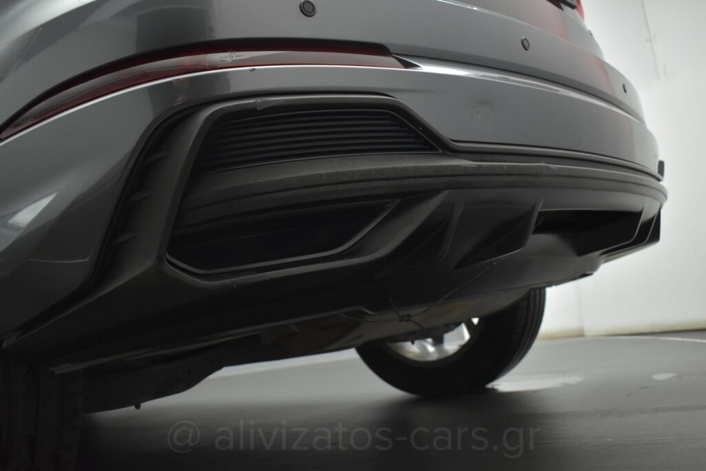 Audi Q3 - 35 TFSI S tronic 150hp S Line Panorama