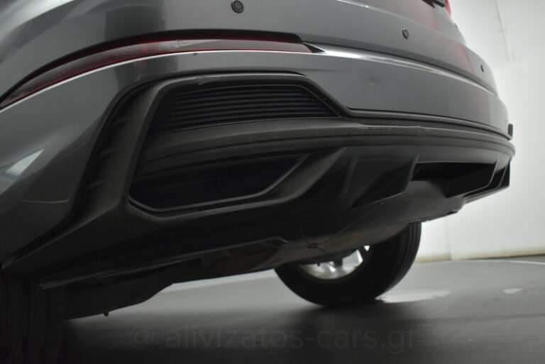 Audi Q3 - 35 TFSI S tronic 150hp S Line Panorama