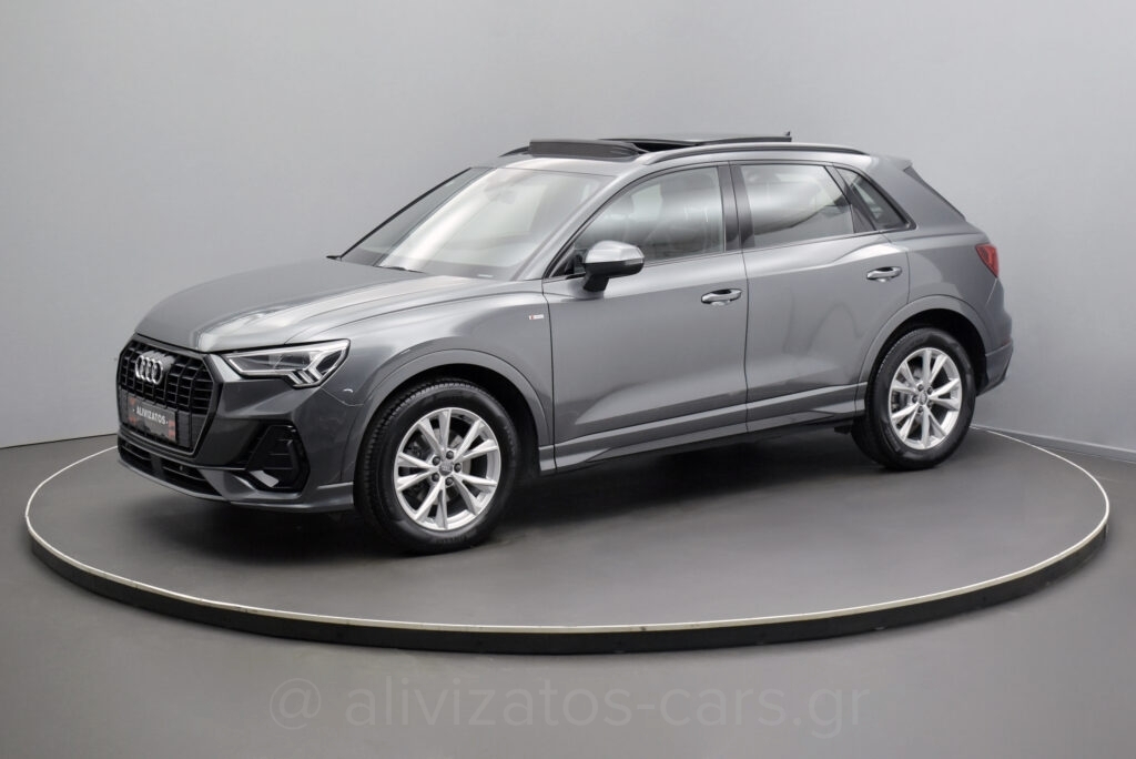Audi Q3 - 35 TFSI S tronic 150hp S Line Panorama