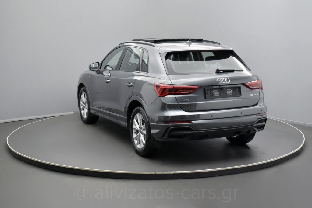 Audi Q3 - 35 TFSI S tronic 150hp S Line Panorama