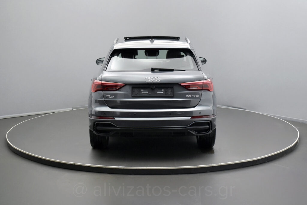 Audi Q3 - 35 TFSI S tronic 150hp S Line Panorama