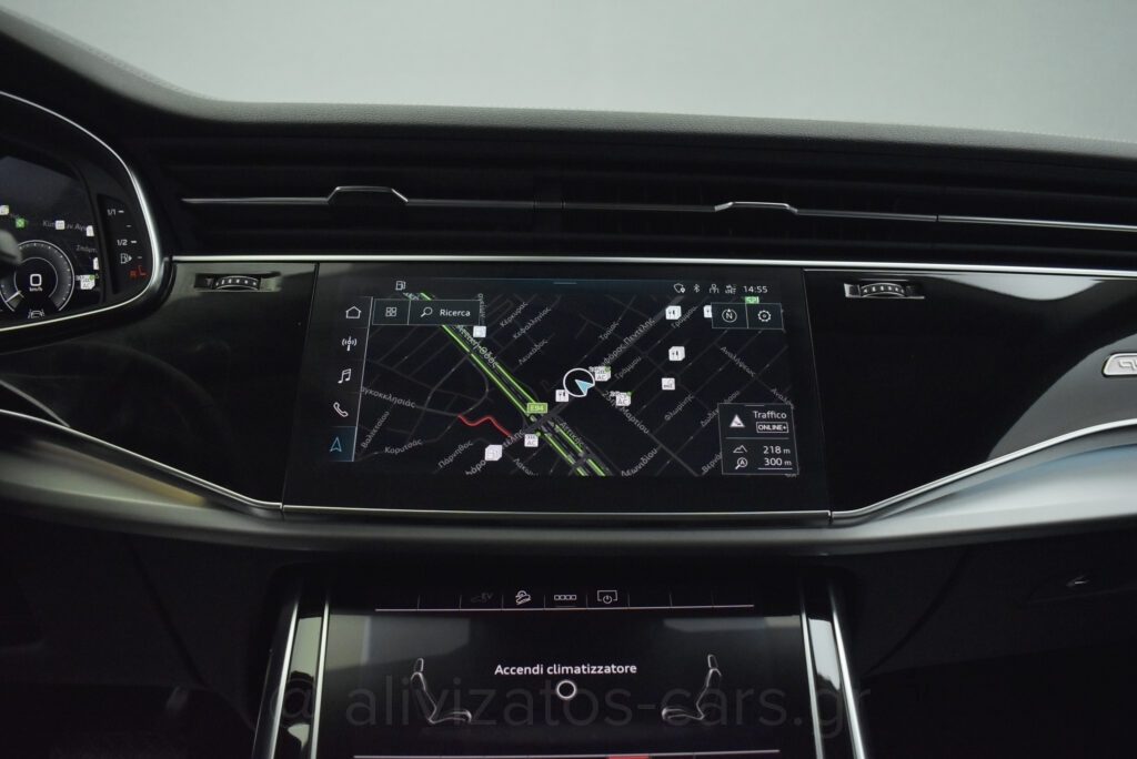 Audi Q8 - 55 TFSIe Quattro Tiptronic Plug-in Hybrid Black Look Packet