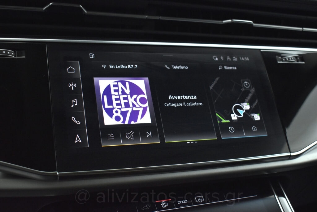 Audi Q8 - 55 TFSIe Quattro Tiptronic Plug-in Hybrid Black Look Packet