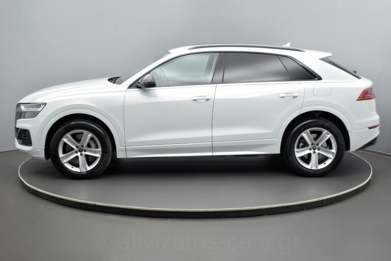 Audi Q8 - 55 TFSIe Quattro Tiptronic Plug-in Hybrid Black Look Packet