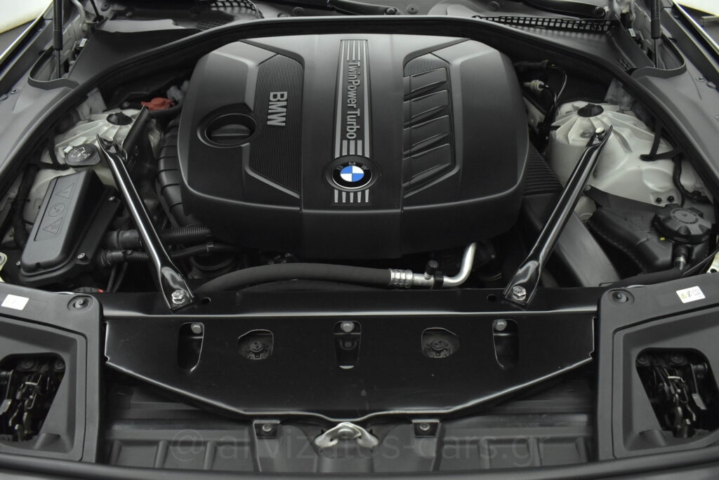 Bmw 525 - 2.0 xDrive Steptronic Full Leather Panorama & Navigation