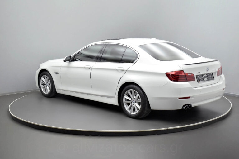 Bmw 525 - 2.0 xDrive Steptronic Full Leather Panorama & Navigation