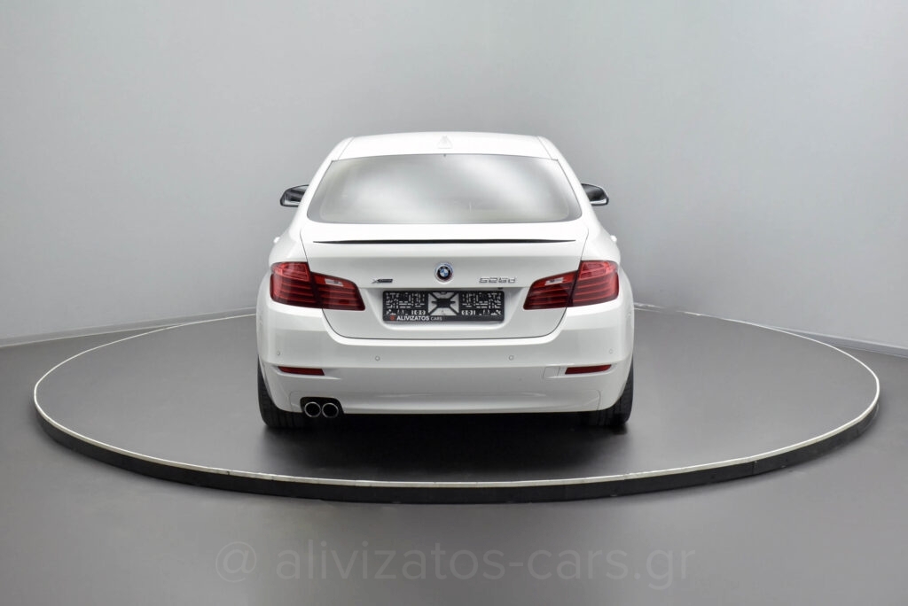 Bmw 525 - 2.0 xDrive Steptronic Full Leather Panorama & Navigation