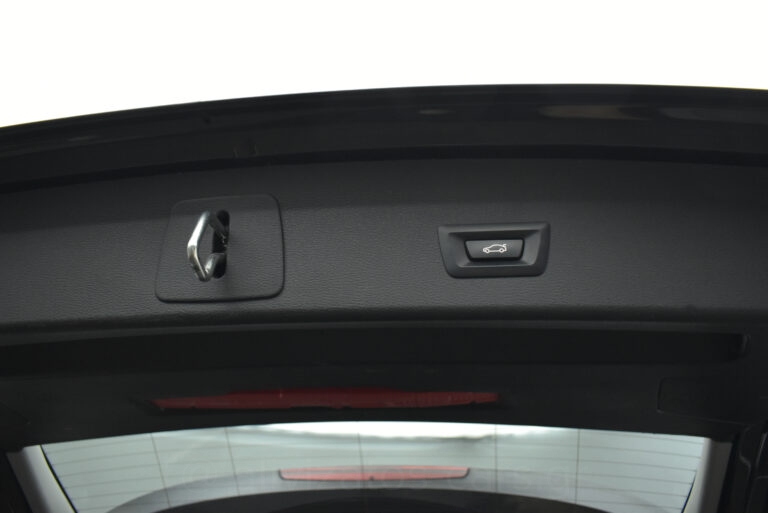 Bmw X1 - 1.5 S drive Steptronic 16d Navigation