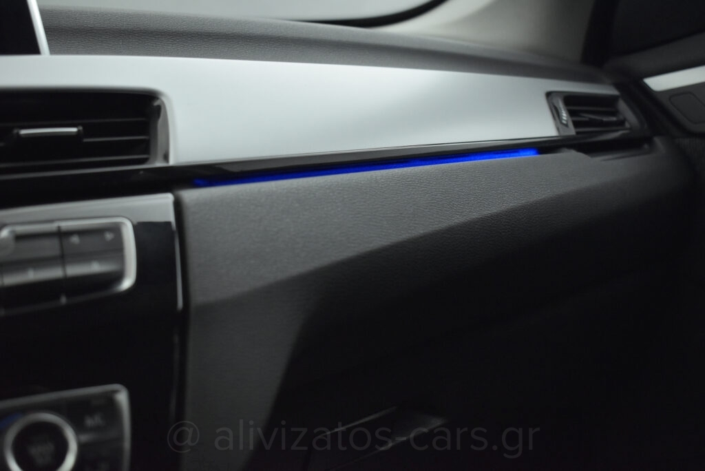 Bmw X1 - 1.5 S drive Steptronic 16d Navigation