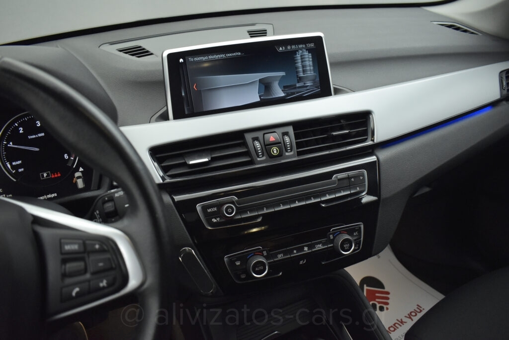 Bmw X1 - 1.5 S drive Steptronic 16d Navigation