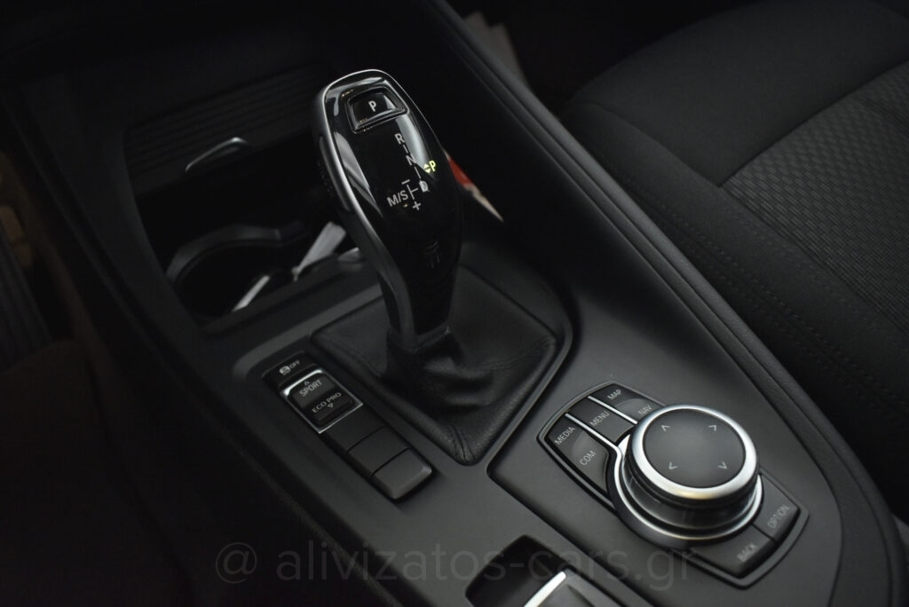 Bmw X1 - 1.5 S drive Steptronic 16d Navigation