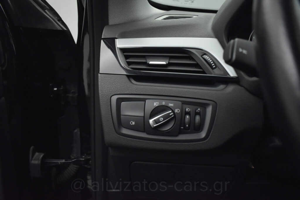 Bmw X1 - 1.5 S drive Steptronic 16d Navigation