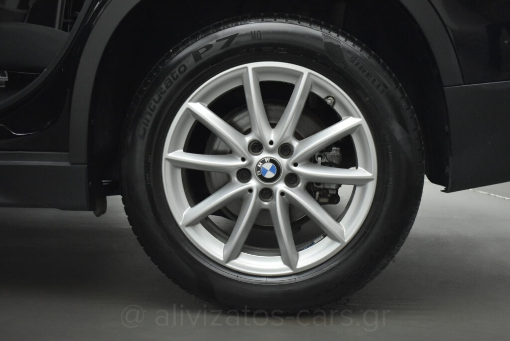 Bmw X1 - 1.5 S drive Steptronic 16d Navigation