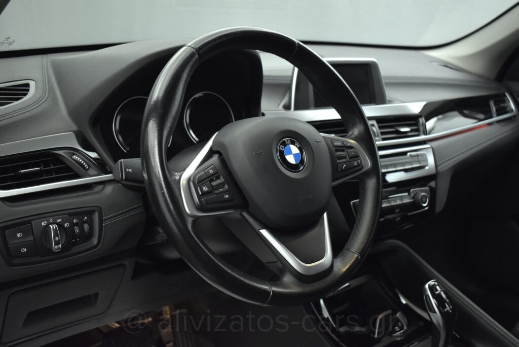 Bmw X1 - 1.5 Sdrive 18i X Line Steptronic 140hp Facelift