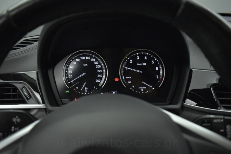 Bmw X1 - 1.5 Sdrive 18i X Line Steptronic 140hp Facelift