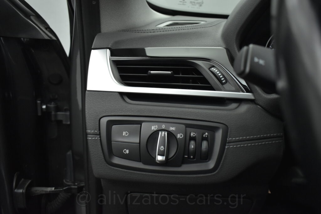 Bmw X1 - 1.5 Sdrive 18i X Line Steptronic 140hp Facelift