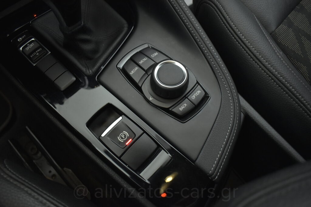 Bmw X1 - 1.5 Sdrive 18i X Line Steptronic 140hp Facelift