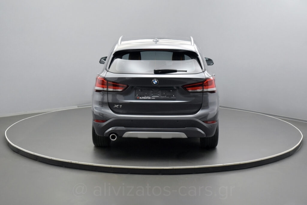 Bmw X1 - 1.5 Sdrive 18i X Line Steptronic 140hp Facelift