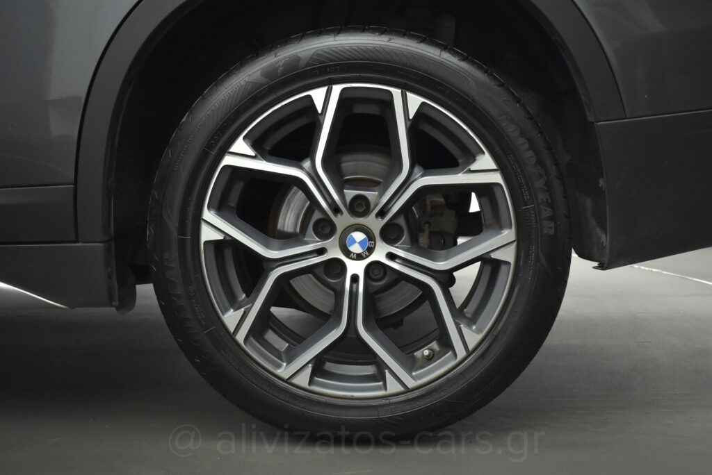 Bmw X1 - 1.5 Sdrive 18i X Line Steptronic 140hp Facelift