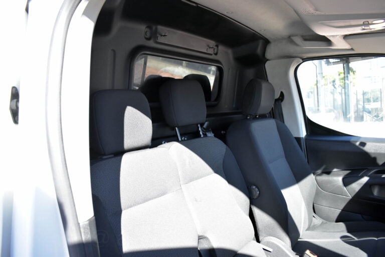 Citroen Berlingo - 1.5 BlueHDI S&S M Feel 100hp Ψυγείο/Κατάψυξη