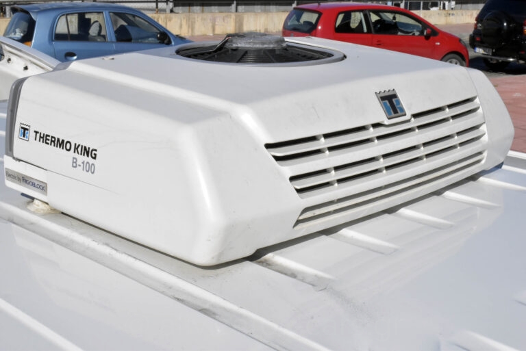 Citroen Berlingo - 1.5 BlueHDI S&S M Feel 100hp Ψυγείο/Κατάψυξη