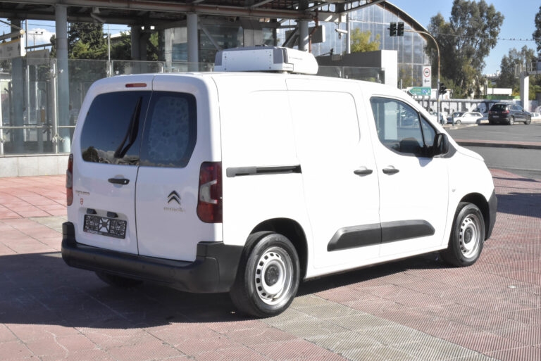 Citroen Berlingo - 1.5 BlueHDI S&S M Feel 100hp Ψυγείο/Κατάψυξη