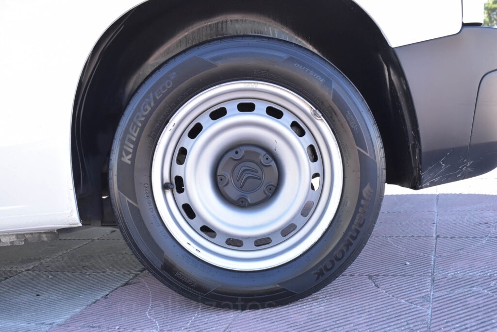 Citroen Berlingo - 1.5 BlueHDI S&S M Feel 100hp Ψυγείο/Κατάψυξη