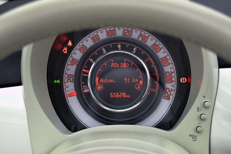Fiat 500 - 1.2 Cabrio Lounge Navigation Led