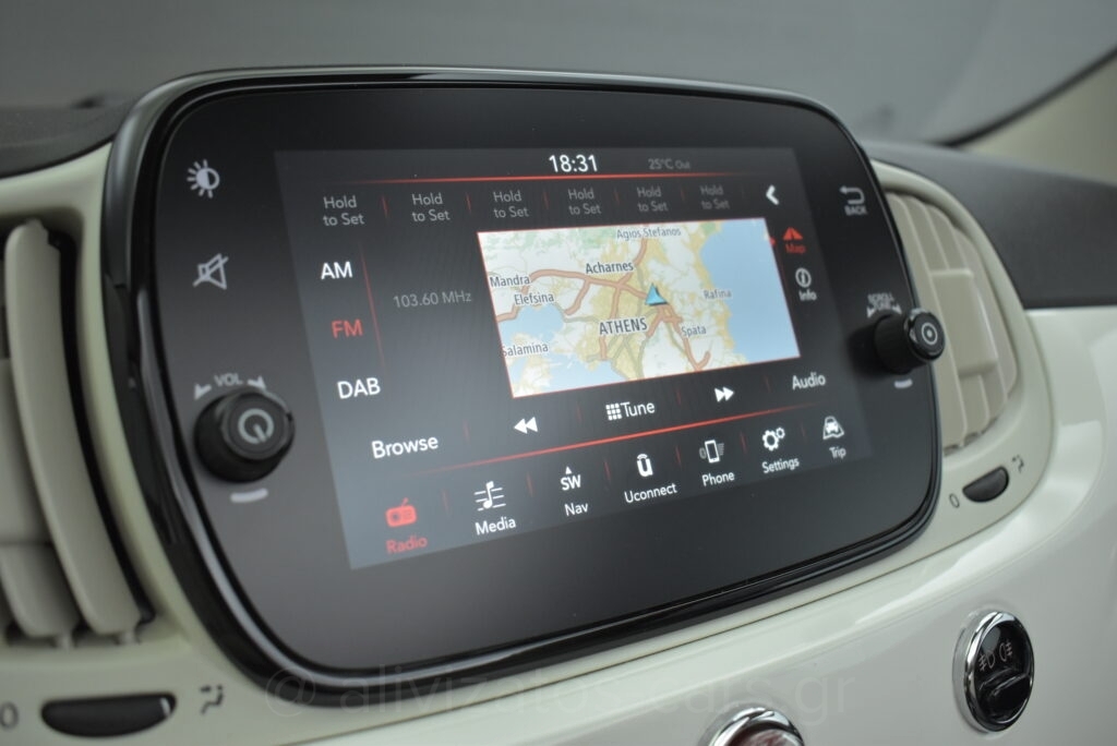 Fiat 500 - 1.2 Cabrio Lounge Navigation Led