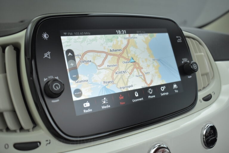 Fiat 500 - 1.2 Cabrio Lounge Navigation Led